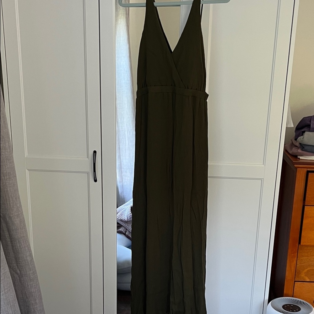 Lulu’s Olive Green Maxi Dress